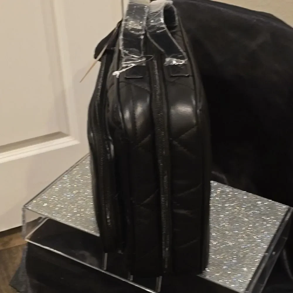 Steve Madden Quilted Weekender‎ w/Pocket- Black
